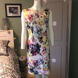 Tahari ALS Size 12 sleeveless floral dress